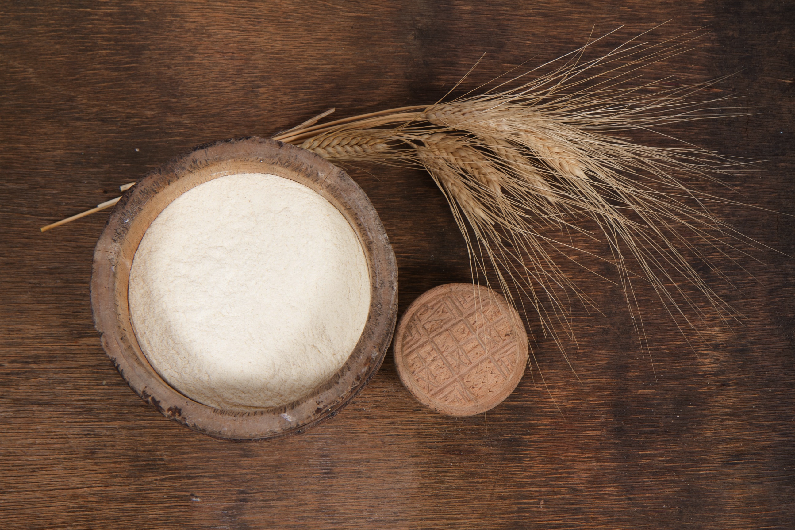 alevri salamousas limnos