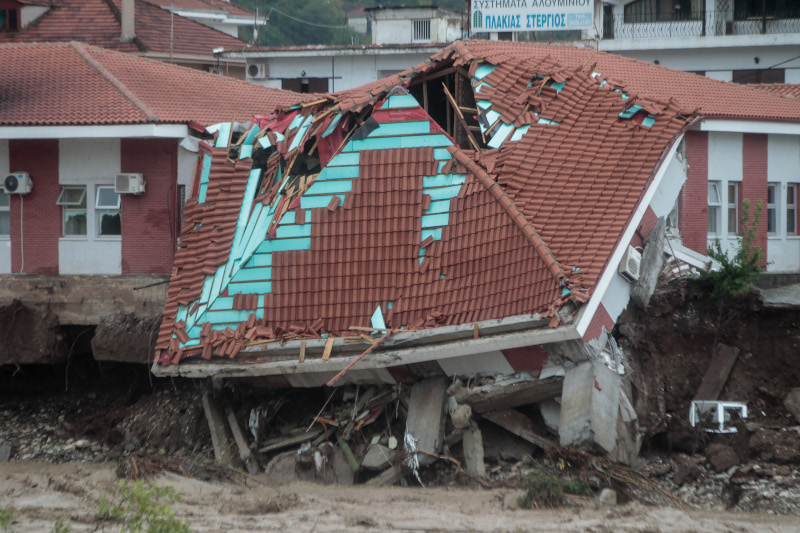 karditsa plimmires lekkas proti