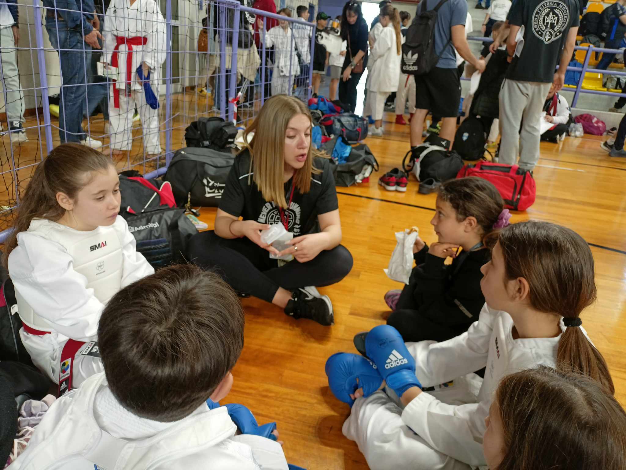 c7b76b9e b640 498f 876c 96f3d2705991