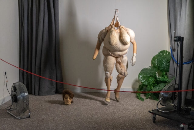 Metamorphosis as a Toy Kournos Festival Euripides Laskaridis Foto by Pantelis Pravlis 12 640x4274