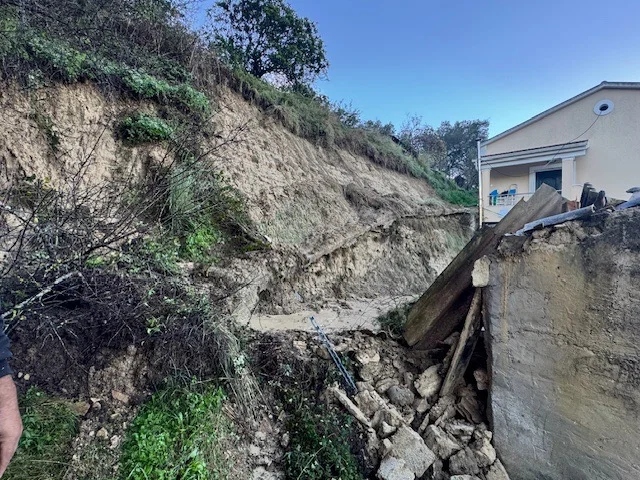 kakokairia kerkyra 145