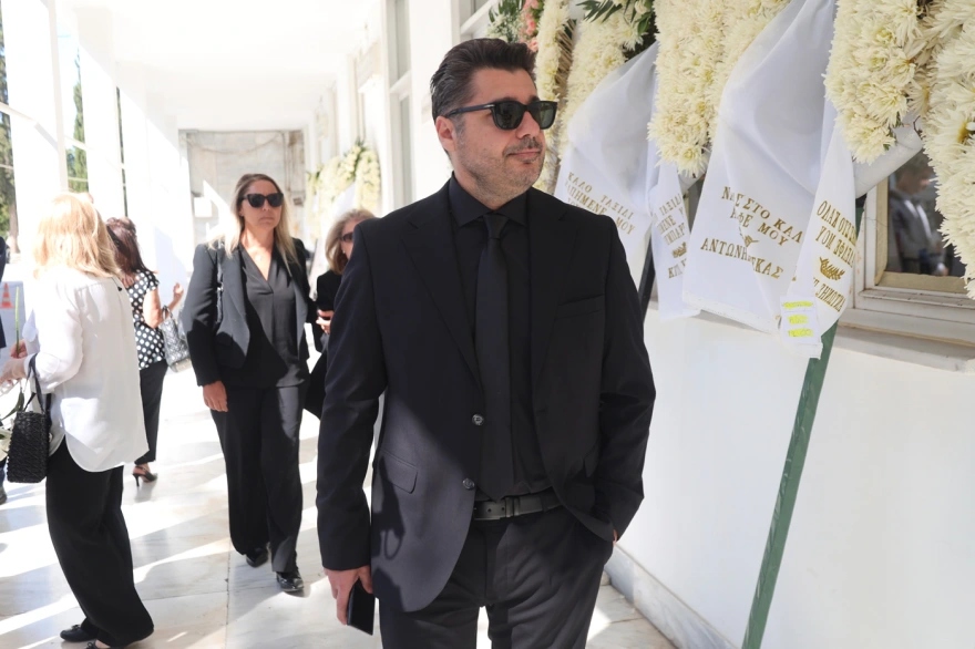 kideia konstantara 7 56