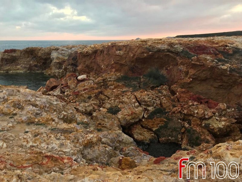 spilia fokias mikro1