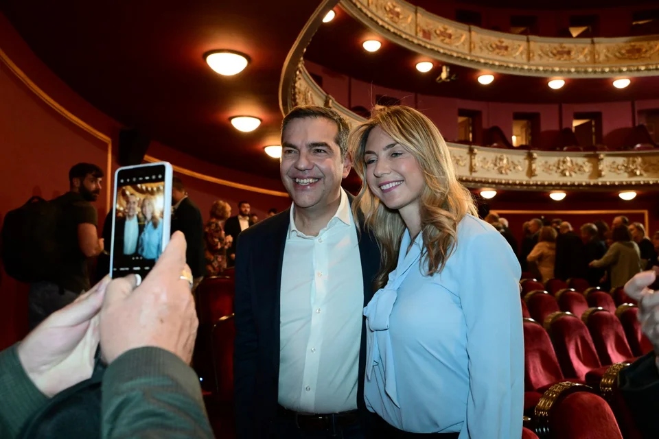 tsipras dimotiko54545