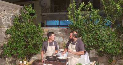 21 &pi;&alpha;&rho;&alpha;&gamma;&omega;&gamma;&omicron;ί &laquo;&phi;ί&lambda;&epsilon;&psi;&alpha;&nu;&raquo; &tau;&omicron;&upsilon;&sigmaf; &epsilon;&pi;&iota;&sigma;&kappa;έ&pi;&tau;&epsilon;&sigmaf; &tau;&eta;&sigmaf; &Lambda;ή&mu;&nu;&omicron;&upsilon; | &Pi;&alpha;&pi;&alpha;&nu;&delta;&rho;έ&omicron;&upsilon; &kappa;&alpha;&iota; &Lambda;&alpha;&gamma;ό&sigmaf; &laquo;&alpha;&pi;&omicron;&gamma;&epsilon;ί&omega;&sigma;&alpha;&nu;&raquo; &tau;&alpha; &pi;&rho;&omicron;ϊό&nu;&tau;&alpha; &tau;&omicron;&upsilon; &nu;&eta;&sigma;&iota;&omicron;ύ (videos + photos)