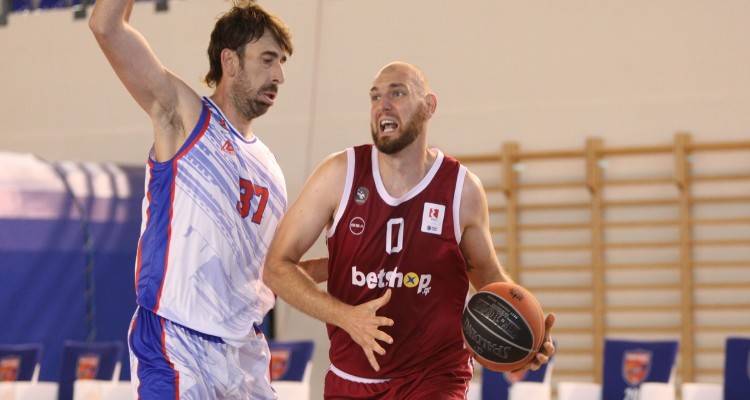 &Mu;&omicron;&lambda;&nu;&tau;&omicron;&beta;&epsilon;ά&nu;&omicron;&upsilon;: &laquo;&Mu;&omicron;&upsilon; &tau;&alpha;&iota;&rho;&iota;ά&zeta;&epsilon;&iota; &pi;&omicron;&lambda;ύ &omicron; Ή&phi;&alpha;&iota;&sigma;&tau;&omicron;&sigmaf; &Lambda;ή&mu;&nu;&omicron;&upsilon;&raquo;