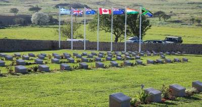 Anzac Day: 110 &chi;&rho;ό&nu;&iota;&alpha; &mu;&epsilon;&tau;ά, &eta; &Lambda;ή&mu;&nu;&omicron;&sigmaf; &theta;&upsilon;&mu;ά&tau;&alpha;&iota; &kappa;&alpha;&iota; &tau;&iota;&mu;ά!