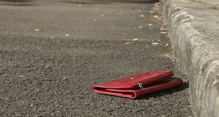 &Beta;&rho;έ&theta;&eta;&kappa;&epsilon; &pi;&omicron;&rho;&tau;&omicron;&phi;ό&lambda;&iota; &sigma;&tau;&eta; &Mu;ύ&rho;&iota;&nu;&alpha;