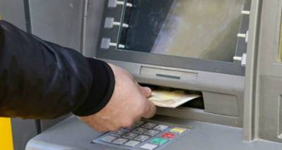 &Theta;ύ&mu;&alpha; &alpha;&pi;ά&tau;&eta;&sigmaf; ά&nu;&delta;&rho;&alpha;&sigmaf; &alpha;&pi;ό &tau;&eta; &Lambda;ή&mu;&nu;&omicron;: &Pi;ώ&sigmaf; &tau;&omicron;&upsilon; &laquo;ά&rho;&pi;&alpha;&xi;&alpha;&nu;&raquo; 600 &epsilon;&upsilon;&rho;ώ &alpha;&pi;ό &tau;&omicron;&nu; &lambda;&omicron;&gamma;&alpha;&rho;&iota;&alpha;&sigma;&mu;ό &tau;&omicron;&upsilon;
