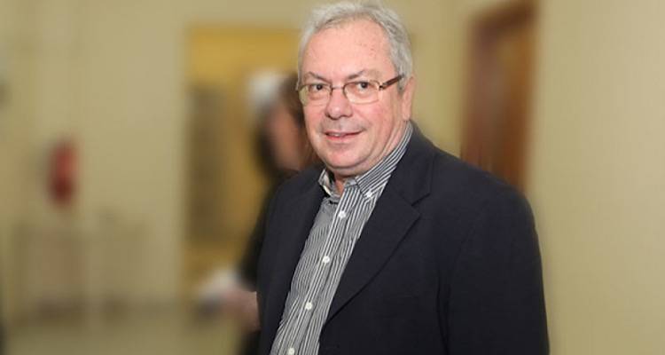 &Alpha;&pi;έ&sigma;&upsilon;&rho;&epsilon; &tau;&eta;&nu; &upsilon;&pi;&omicron;&psi;&eta;&phi;&iota;ό&tau;&eta;&tau;&alpha; &tau;&omicron;&upsilon; &gamma;&iota;&alpha; &tau;&eta;&nu; &Pi;&epsilon;&rho;&iota;&phi;έ&rho;&epsilon;&iota;&alpha; &Beta;. &Alpha;&iota;&gamma;&alpha;ί&omicron;&upsilon; &omicron; &Sigma;&tau;&alpha;&mu;ά&tau;&eta;&sigmaf; &Mu;&alpha;&lambda;έ&lambda;&eta;&sigmaf;.