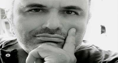 &Eta; &nu;&tau;&omicron;&upsilon;&lambda;ά&pi;&alpha; &tau;&eta;&sigmaf; &Nu;ά&rho;&nu;&iota;&alpha;