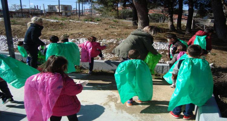 Νήπια της Λήμνου δείχνουν το δρόμο για... καλύτερες μέρες (photos + video)
