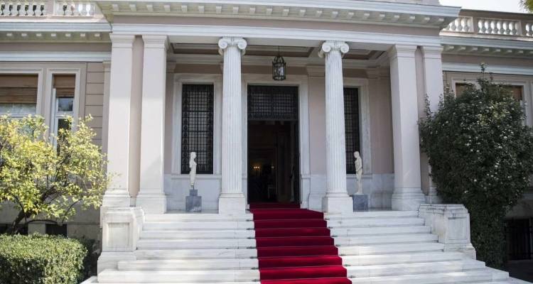 &Tau;&iota; &delta;&epsilon;ί&chi;&nu;&omicron;&upsilon;&nu; &omicron;&iota; &mu;&epsilon;&tau;&rho;ή&sigma;&epsilon;&iota;&sigmaf; &sigma;&tau;&omicron; &Mu;&alpha;&xi;ί&mu;&omicron;&upsilon; &mu;&epsilon;&tau;ά &tau;&eta; &Delta;&Epsilon;&Theta;: &Eta; έ&kappa;&pi;&lambda;&eta;&xi;&eta;, &tau;&alpha; &mu;έ&tau;&rho;&alpha; &kappa;&alpha;&iota; &tau;&alpha; &pi;&omicron;&sigma;&omicron;&sigma;&tau;ά