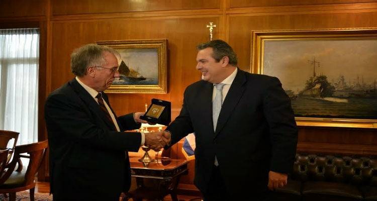 Έ&rho;&chi;&omicron;&nu;&tau;&alpha;&iota; &sigma;&tau;&eta; &Lambda;ή&mu;&nu;&omicron; &epsilon;&pi;&iota;&zeta;ή&sigma;&alpha;&nu;&tau;&epsilon;&sigmaf; &beta;&epsilon;&tau;&epsilon;&rho;ά&nu;&omicron;&iota; &alpha;&pi;ό &tau;&eta; &Mu;ά&chi;&eta; &tau;&eta;&sigmaf; &Kappa;&rho;ή&tau;&eta;&sigmaf;