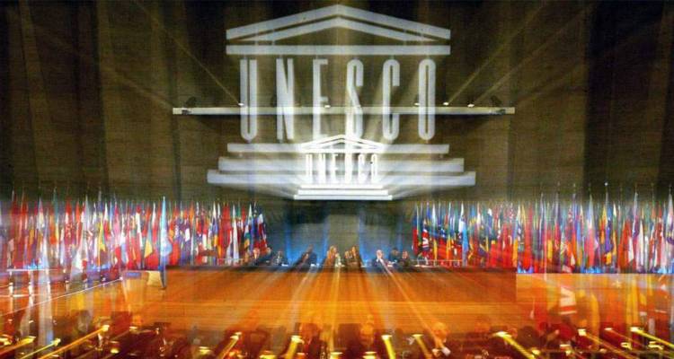 A&pi;&omicron;&chi;&omega;&rho;&omicron;ύ&nu; &omicron;&iota; &Eta;&Pi;&Alpha; &alpha;&pi;ό &tau;&eta;&nu; UNESCO