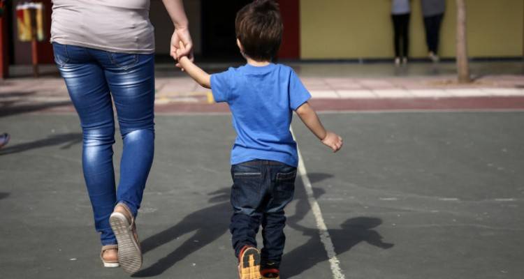&Epsilon;&pi;ί&delta;&omicron;&mu;&alpha; 1.000 &epsilon;&upsilon;&rho;ώ &sigma;&epsilon; &mu;&eta;&tau;έ&rho;&epsilon;&sigmaf; &alpha;&pi;ό &tau;&omicron;&nu; &Omicron;&Pi;&Epsilon;&Kappa;&Alpha; | &Pi;&omicron;&iota;&epsilon;&sigmaf; &tau;&omicron; &delta;&iota;&kappa;&alpha;&iota;&omicron;ύ&nu;&tau;&alpha;&iota;