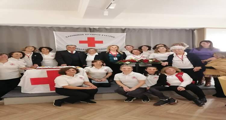 "Grand" &kappa;&omicron;&pi;ή &beta;&alpha;&sigma;&iota;&lambda;ό&pi;&iota;&tau;&alpha;&sigmaf; &gamma;&iota;&alpha; &tau;&omicron;&nu; &tau;&omicron;&pi;&iota;&kappa;ό &Epsilon;&rho;&upsilon;&theta;&rho;ό &Sigma;&tau;&alpha;&upsilon;&rho;ό