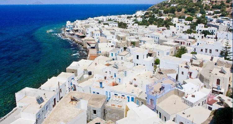 &laquo;&Tau;&omicron;&upsilon;&rho;&iota;&sigma;&mu;ό&sigmaf; &gamma;&iota;&alpha; ό&lambda;&omicron;&upsilon;&sigmaf;&raquo;: Ά&nu;&omicron;&iota;&xi;&epsilon; &gamma;&iota;&alpha; ό&lambda;&alpha; &tau;&alpha; &Alpha;&Phi;&Mu; &eta; &pi;&lambda;&alpha;&tau;&phi;ό&rho;&mu;&alpha; | &Pi;ώ&sigmaf; &theta;&alpha; &delta;&iota;&epsilon;&kappa;&delta;&iota;&kappa;ή&sigma;&epsilon;&tau;&epsilon; &tau;&omicron; voucher &tau;&omega;&nu; 150 &epsilon;&upsilon;&rho;ώ