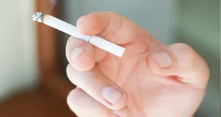&Sigma;ά&lambda;&omicron;&sigmaf; &sigma;&tau;&eta; &Lambda;ά&rho;&iota;&sigma;&alpha;: 16&chi;&rho;&omicron;&nu;&omicron;&sigmaf; έ&sigma;&beta;&eta;&sigma;&epsilon; &tau;&sigma;&iota;&gamma;ά&rho;&omicron; &sigma;&tau;&omicron; &pi;ό&delta;&iota; 15&chi;&rho;&omicron;&nu;&eta;&sigmaf; &epsilon;&pi;&epsilon;&iota;&delta;ή &tau;&omicron;&nu; &alpha;&pi;έ&rho;&rho;&iota;&psi;&epsilon; &epsilon;&rho;&omega;&tau;&iota;&kappa;ά