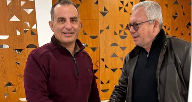 &Pi;&epsilon;&rho;&iota;&omicron;&delta;&epsilon;ί&alpha; &tau;&omicron;&upsilon; &upsilon;&pi;&omicron;&psi;ή&phi;&iota;&omicron;&upsilon; &Pi;&epsilon;&rho;&iota;&phi;&epsilon;&rho;&epsilon;&iota;ά&rho;&chi;&eta; &Sigma;&tau;. &Mu;&alpha;&lambda;έ&lambda;&eta; &sigma;&tau;&eta; &Chi;ί&omicron;