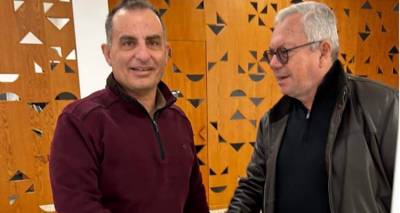 &Pi;&epsilon;&rho;&iota;&omicron;&delta;&epsilon;ί&alpha; &tau;&omicron;&upsilon; &upsilon;&pi;&omicron;&psi;ή&phi;&iota;&omicron;&upsilon; &Pi;&epsilon;&rho;&iota;&phi;&epsilon;&rho;&epsilon;&iota;ά&rho;&chi;&eta; &Sigma;&tau;. &Mu;&alpha;&lambda;έ&lambda;&eta; &sigma;&tau;&eta; &Chi;ί&omicron;