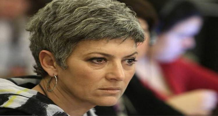 &Theta;&epsilon;&tau;&iota;&kappa;ή &eta; &Kappa;&upsilon;&rho;ί&tau;&sigma;&eta; &sigma;&tau;&omicron; &sigma;&chi;έ&delta;&iota;&omicron; &gamma;&iota;&alpha; &tau;&eta;&nu; &kappa;&omicron;&iota;&nu;&omega;&nu;&iota;&kappa;ή &epsilon;&nu;&sigma;&omega;&mu;ά&tau;&omega;&sigma;&eta; &tau;&omega;&nu; &Rho;&omicron;&mu;ά &sigma;&tau;&alpha; &nu;&eta;&sigma;&iota;ά &tau;&omicron;&upsilon; &Beta;. &Alpha;&iota;&gamma;&alpha;ί&omicron;&upsilon;