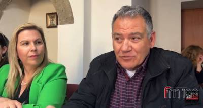 &Epsilon;. &Chi;&alpha;&sigma;ά&pi;&eta;&sigmaf;: &laquo;Έ&chi;&omicron;&upsilon;&mu;&epsilon; &alpha;&kappa;ό&mu;&eta; &kappa;ά&delta;&omicron;&upsilon;&sigmaf; &alpha;&pi;&omicron;&rho;&rho;&iota;&mu;&mu;ά&tau;&omega;&nu; &alpha;&pi;ό &tau;&eta;&nu; &epsilon;&pi;&omicron;&chi;ή &Sigma;ά&mu;&pi;&alpha;&lambda;&omicron;&upsilon;&raquo; (video)