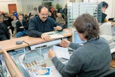 Μειώσεις 8% στις συντάξεις ΔΕΚΟ, τραπεζών