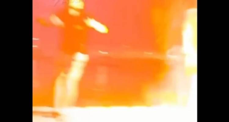 Η τρομακτική στιγμή που κεραυνός χτυπά 32χρονο στη Γεωργία -Βίντεο σοκ