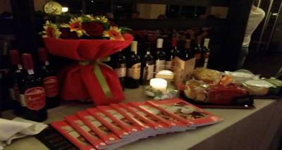 &Pi;&alpha;&rho;ά&lambda;&lambda;&eta;&lambda;&eta; &pi;&alpha;&rho;&omicron;&upsilon;&sigma;ί&alpha; &tau;&eta;&sigmaf; &Lambda;ή&mu;&nu;&omicron;&upsilon; &epsilon;&chi;&theta;έ&sigmaf; &sigma;&epsilon; &Alpha;&theta;ή&nu;&alpha; &kappa;&alpha;&iota; &Kappa;&alpha;&beta;ά&lambda;&alpha; &tau;&eta;&nu; ί&delta;&iota;&alpha; ώ&rho;&alpha; (photos)