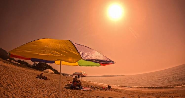 Νέα παρέμβαση Καντερέ για τον καύσωνα: «Πρόκειται για ένα πολύ ισχυρό κύμα, ενδεχομένως να έχουμε και 45άρια»