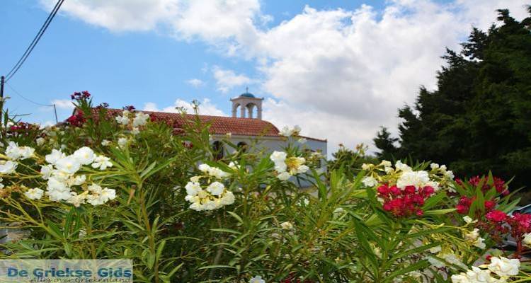 &Lambda;ή&mu;&nu;&omicron;&sigmaf;: &Alpha;&gamma;&rho;&upsilon;&pi;&nu;ί&alpha; &pi;&rho;&omicron;&sigmaf; &tau;&iota;&mu;ή&nu; &tau;&eta;&sigmaf; &Alpha;&gamma;ί&alpha;&sigmaf; &Phi;&omega;&tau;&epsilon;&iota;&nu;ή&sigmaf; &tau;&eta;&sigmaf; &Sigma;&alpha;&mu;&alpha;&rho;&epsilon;ί&tau;&iota;&delta;&omicron;&sigmaf; &sigma;&tau;&omicron; &pi;&alpha;&rho;&epsilon;&kappa;&kappa;&lambda;ή&sigma;&iota; &tau;&omicron;&upsilon; &Alpha;&gamma;ί&omicron;&upsilon; &Nu;&epsilon;&kappa;&tau;ά&rho;&iota;&omicron;&upsilon;