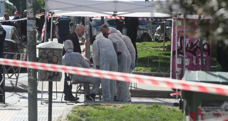 Έ&kappa;&rho;&eta;&xi;&eta; &sigma;&tau;&eta; &Theta;&epsilon;&sigma;&sigma;&alpha;&lambda;&omicron;&nu;ί&kappa;&eta;: Ά&phi;&alpha;&nu;&tau;&omicron;&sigmaf; &pi;&alpha;&rho;&alpha;&mu;έ&nu;&epsilon;&iota; &omicron; &epsilon;&nu;&omicron;&iota;&kappa;&iota;&alpha;&sigma;&tau;ή&sigmaf; &tau;&eta;&sigmaf; &gamma;&iota;ά&phi;&kappa;&alpha;&sigmaf; | &Eta; &Epsilon;&Lambda;&Alpha;&Sigma; &psi;ά&chi;&nu;&epsilon;&iota; &gamma;&epsilon;&nu;&epsilon;&tau;&iota;&kappa;ό &upsilon;&lambda;&iota;&kappa;ό &sigma;&tau;&omicron; &delta;&iota;&alpha;&mu;έ&rho;&iota;&sigma;&mu;&alpha;