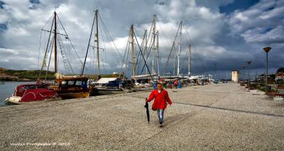 Έκτακτο δελτίο επιδείνωσης του καιρού: Καταιγίδες και ισχυροί άνεμοι από την Κυριακή