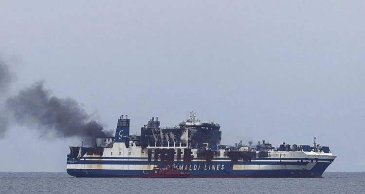 Euroferry Olympia: &Mu;&epsilon;&tau;&alpha;&phi;έ&rho;&epsilon;&tau;&alpha;&iota; &sigma;&tau;&omicron; &lambda;&iota;&mu;ά&nu;&iota; &tau;&omicron;&upsilon; &Alpha;&sigma;&tau;&alpha;&kappa;&omicron;ύ - 30 ώ&rho;&epsilon;&sigmaf; &alpha;&gamma;&omega;&nu;ί&alpha;&sigmaf;