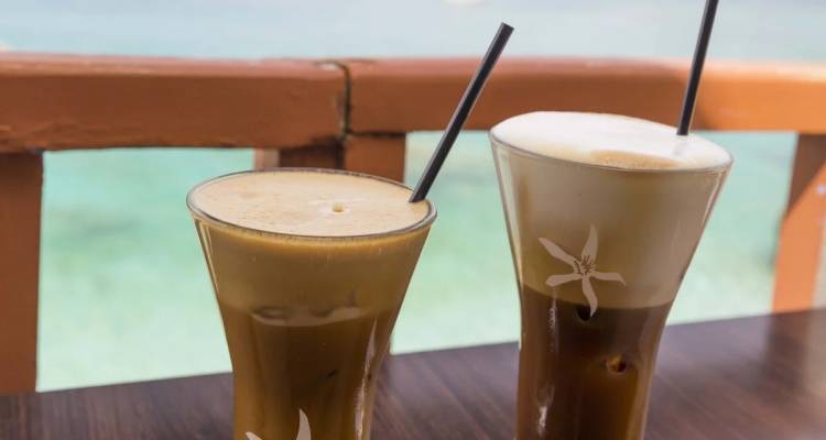 Πόσο μας κοστίζει στην πραγματικότητα ένας καφές | Η πιο ακριβή χώρα της ΕΕ