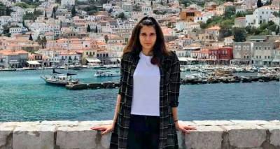 &Mu;&iota;&sigma;ό &chi;ά&mu;&pi;&omicron;&upsilon;&rho;&gamma;&kappa;&epsilon;&rho; &kappa;&alpha;&iota; έ&nu;&alpha; &mu;&iota;&lambda;&kappa; &sigma;έ&iota;&kappa; &pi;&rho;&omicron;&kappa;ά&lambda;&epsilon;&sigma;&alpha;&nu; &tau;&eta; &delta;&eta;&lambda;&eta;&tau;&eta;&rho;ί&alpha;&sigma;&eta; &sigma;&tau;&eta; 19&chi;&rho;&omicron;&nu;&eta; &Theta;ά&lambda;&epsilon;&iota;&alpha;