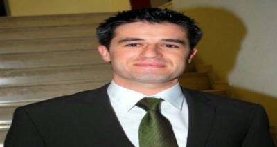 &Eta; &Kappa;&omicron;&iota;&nu;&omega;&nu;&iota;&kappa;ή &pi;&alpha;&tau;&epsilon;&rho;ί&tau;&sigma;&alpha; &kappa;&alpha;&iota; &tau;&omicron; &sigma;ύ&nu;&delta;&rho;&omicron;&mu;&omicron; &delta;&iota;&alpha;&sigma;&upsilon;&nu;&delta;&epsilon;ό&mu;&epsilon;&nu;&omicron;&upsilon; &Nu;&omicron;&sigma;&omicron;&kappa;&omicron;&mu;&epsilon;ί&omicron;&upsilon;