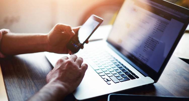 &Upsilon;&pi;&omicron;&upsilon;&rho;&gamma;&epsilon;ί&omicron; &Psi;&eta;&phi;&iota;&alpha;&kappa;ή&sigmaf; &Delta;&iota;&alpha;&kappa;&upsilon;&beta;έ&rho;&nu;&eta;&sigma;&eta;&sigmaf;: &laquo;Ά&upsilon;&lambda;&omicron; &delta;&iota;&alpha;&zeta;ύ&gamma;&iota;&omicron;&raquo; &kappa;&alpha;&iota; ά&lambda;&lambda;&epsilon;&sigmaf; 5 &psi;&eta;&phi;&iota;&alpha;&kappa;έ&sigmaf; &epsilon;&phi;&alpha;&rho;&mu;&omicron;&gamma;έ&sigmaf; &pi;&omicron;&upsilon; &theta;&alpha; &alpha;&lambda;&lambda;ά&xi;&omicron;&upsilon;&nu; &tau;&eta;&nu; &kappa;&alpha;&theta;&eta;&mu;&epsilon;&rho;&iota;&nu;ό&tau;&eta;&tau;ά &mu;&alpha;&sigmaf;