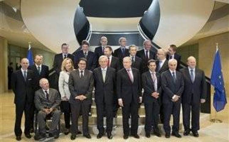 Εγκρίθηκε το ποσό των 34,4 δισ. – Στουρνάρας: Μεγάλη μέρα για την Ελλάδα