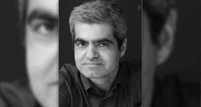 &Beta;&alpha;&sigma;ί&lambda;&eta;&sigmaf; &Pi;&alpha;&pi;&alpha;&theta;&epsilon;&omicron;&delta;ώ&rho;&omicron;&upsilon;: &Sigma;&tau;&omicron;&upsilon;&sigmaf; 8 &mu;&epsilon;&gamma;&alpha;&lambda;ύ&tau;&epsilon;&rho;&omicron;&upsilon;&sigmaf; &pi;&alpha;&rho;&alpha;&beta;ά&tau;&epsilon;&sigmaf; &delta;&iota;&alpha;&kappa;ί&nu;&eta;&sigma;&eta;&sigmaf; &pi;&alpha;&iota;&delta;&iota;&kappa;ή&sigmaf; &pi;&omicron;&rho;&nu;&omicron;&gamma;&rho;&alpha;&phi;ί&alpha;&sigmaf; &sigma;&tau;&eta;&nu; &Epsilon;&lambda;&lambda;ά&delta;&alpha;