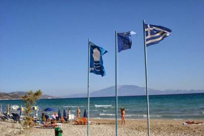 &Upsilon;&pi;&omicron;&sigma;&tau;&omicron;&lambda;ή &tau;&eta;&sigmaf; &laquo;&gamma;&alpha;&lambda;ά&zeta;&iota;&alpha;&sigmaf; &sigma;&eta;&mu;&alpha;ί&alpha;&sigmaf;&raquo; &sigma;&epsilon; 38 &pi;&alpha;&rho;&alpha;&lambda;ί&epsilon;&sigmaf;