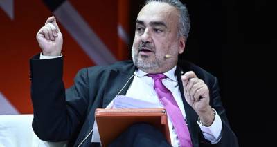 &Omicron; &Beta;&epsilon;&rho;&beta;&epsilon;&sigma;ό&sigmaf; &gamma;&nu;ώ&rho;&iota;&zeta;&epsilon; &tau;&eta;&nu; έ&kappa;&theta;&epsilon;&sigma;&eta; &pi;&omicron;&upsilon; &kappa;&alpha;&tau;έ&rho;&rho;&iota;&pi;&tau;&epsilon; &tau;&iota;&sigmaf; &theta;&epsilon;&omega;&rho;ί&epsilon;&sigmaf; &sigma;&upsilon;&nu;&omega;&mu;&omicron;&sigma;ί&alpha;&sigmaf; &gamma;&iota;&alpha; &tau;&alpha; &Tau;έ&mu;&pi;&eta; | &Phi;&lambda;&omega;&rho;ί&delta;&eta;&sigmaf;: &Alpha;&nu;&alpha;&mu;έ&nu;&omicron;&upsilon;&mu;&epsilon; &alpha;&pi;&alpha;&nu;&tau;ή&sigma;&epsilon;&iota;&sigmaf;
