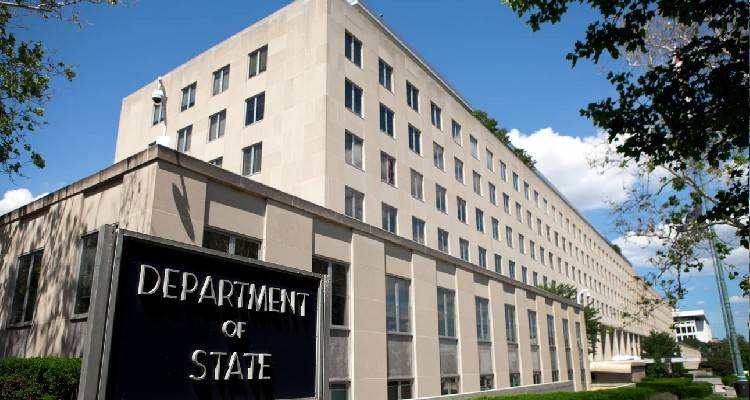 &Sigma;&tau;έ&iota;&tau; &Nu;&tau;&iota;&pi;ά&rho;&tau;&mu;&epsilon;&nu;&tau;: &Delta;&epsilon;&nu; &upsilon;&pi;&omicron;&sigma;&tau;&eta;&rho;ί&zeta;&omicron;&upsilon;&mu;&epsilon; &tau;&iota;&sigmaf; &epsilon;&pi;&iota;&delta;&rho;&omicron;&mu;έ&sigmaf; &tau;&eta;&sigmaf; &Tau;&omicron;&upsilon;&rho;&kappa;ί&alpha;&sigmaf; &sigma;&epsilon; &Sigma;&upsilon;&rho;ί&alpha; &kappa;&alpha;&iota; &Iota;&rho;ά&kappa;