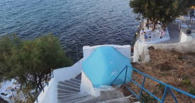 &Eta; &tau;&alpha;&xi;&iota;&delta;&iota;&omega;&tau;&iota;&kappa;ή έ&kappa;&pi;&lambda;&eta;&xi;&eta; &tau;&eta;&sigmaf; &Lambda;ή&mu;&nu;&omicron;&upsilon;