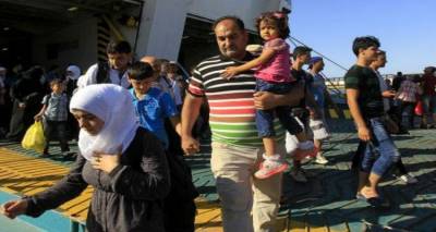 &Sigma;&tau;&eta;&nu; &Kappa;&alpha;&beta;ά&lambda;&alpha; &epsilon;&kappa;&alpha;&tau;&omicron;&nu;&tau;ά&delta;&epsilon;&sigmaf; &pi;&rho;ό&sigma;&phi;&upsilon;&gamma;&epsilon;&sigmaf; &alpha;&pi;ό &Mu;&upsilon;&tau;&iota;&lambda;ή&nu;&eta; &kappa;&alpha;&iota; &Lambda;ή&mu;&nu;&omicron;