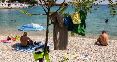 &Pi;&rho;&omicron; &tau;&omega;&nu; &pi;&upsilon;&lambda;ώ&nu; &iota;&sigma;&chi;&upsilon;&rho;ό&sigmaf; &kappa;&alpha;ύ&sigma;&omega;&nu;&alpha;&sigmaf; &sigma;&tau;&eta; &Mu;&epsilon;&sigma;ό&gamma;&epsilon;&iota;&omicron;, &alpha;&kappa;ό&mu;&eta; &kappa;&alpha;&iota; &mu;&epsilon; 45ά&rho;&iota;&alpha; | &Pi;ό&sigma;&omicron; &theta;&alpha; &epsilon;&pi;&eta;&rho;&epsilon;ά&sigma;&epsilon;&iota; &tau;&eta;&nu; &Epsilon;&lambda;&lambda;ά&delta;&alpha;
