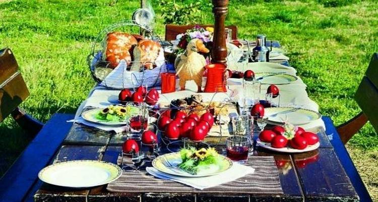 &Epsilon;ί&nu;&alpha;&iota; &epsilon;&pi;&iota;&lambda;&omicron;&gamma;ή &mu;&omicron;&upsilon;: &Phi;έ&tau;&omicron;&sigmaf; &gamma;&epsilon;&mu;ί&zeta;&omega; &tau;&omicron; &pi;&alpha;&sigma;&chi;&alpha;&lambda;&iota;&nu;ό &tau;&rho;&alpha;&pi;έ&zeta;&iota; &mu;&epsilon; &pi;&rho;&omicron;ϊό&nu;&tau;&alpha; &tau;&eta;&sigmaf; &Lambda;ή&mu;&nu;&omicron;&upsilon;!