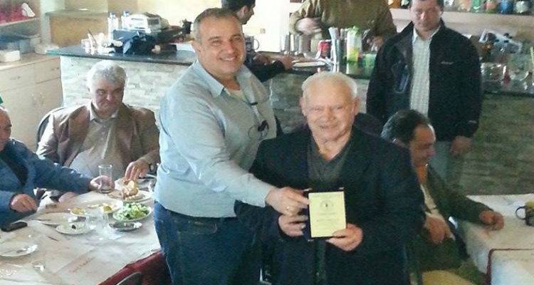 &Omicron; &Kappa;&upsilon;&nu;&eta;&gamma;&epsilon;&tau;&iota;&kappa;ό&sigmaf; &Sigma;ύ&lambda;&lambda;&omicron;&gamma;&omicron;&sigmaf; &Lambda;ή&mu;&nu;&omicron;&upsilon; &tau;ί&mu;&eta;&sigma;&epsilon; &tau;&omicron;&nu; &gamma;&eta;&rho;&alpha;&iota;ό&tau;&epsilon;&rho;&omicron; &kappa;&upsilon;&nu;&eta;&gamma;ό &tau;&omicron;&upsilon; &nu;&eta;&sigma;&iota;&omicron;ύ (mp3 + photos)