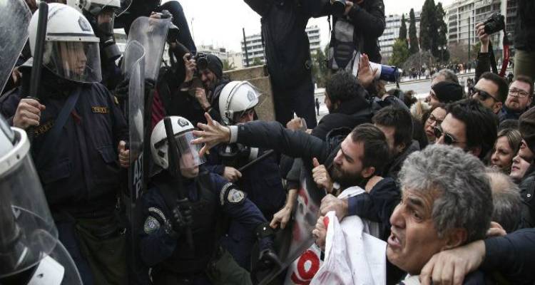 &Kappa;&alpha;&tau;&alpha;&delta;&iota;&kappa;ά&zeta;&omicron;&upsilon;&nu; &omicron;&iota; &epsilon;&kappa;&pi;&alpha;&iota;&delta;&epsilon;&upsilon;&tau;&iota;&kappa;&omicron;ί &tau;&eta;&sigmaf; &Lambda;ή&mu;&nu;&omicron;&upsilon; &tau;&alpha; &epsilon;&pi;&epsilon;&iota;&sigma;ό&delta;&iota;&alpha; &sigma;&tau;&eta; &chi;&theta;&epsilon;&sigma;&iota;&nu;ή &pi;&omicron;&rho;&epsilon;ί&alpha; &sigma;&tau;&eta;&nu; &Alpha;&theta;ή&nu;&alpha;